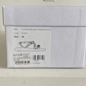 Great summer sandal! Brand new, never worn!